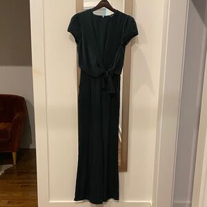 Elegant Dark Green Tie-Front Jumpsuit